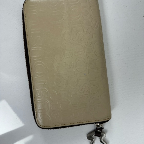 Authentic Pre-Owned Tous Leather Urbana Logo Purse / Wallet - Picture 2 of 5